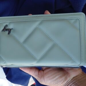Lug Quilted Wallet in Soft Green..new